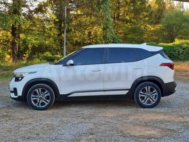 Белый Киа Другая, объемом двигателя 1.6 л и пробегом 50 тыс. км за 13700 $, фото 3 на Automoto.ua