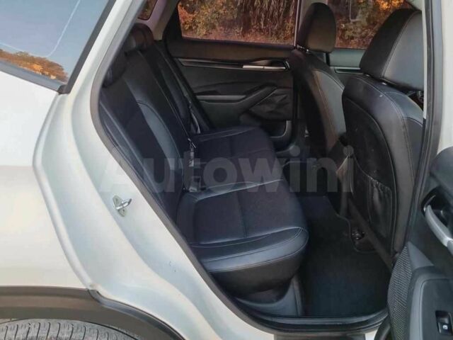 Белый Киа Другая, объемом двигателя 1.6 л и пробегом 50 тыс. км за 13700 $, фото 16 на Automoto.ua