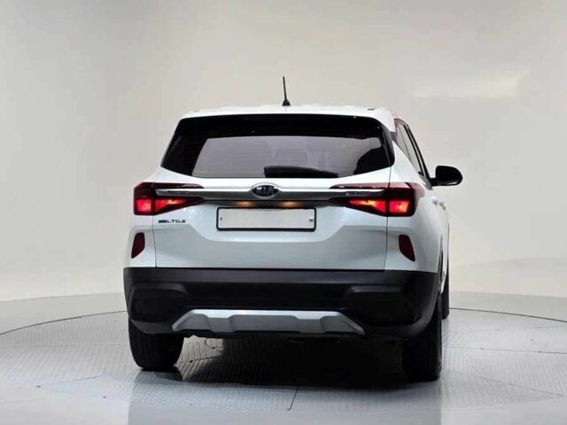 Белый Киа Другая, объемом двигателя 1.6 л и пробегом 132 тыс. км за 17952 $, фото 10 на Automoto.ua