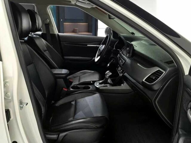 Белый Киа Другая, объемом двигателя 1.6 л и пробегом 132 тыс. км за 17952 $, фото 5 на Automoto.ua