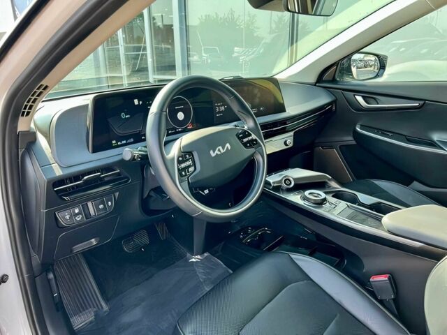 Белый Киа Другая, объемом двигателя 0 л и пробегом 28 тыс. км за 20000 $, фото 7 на Automoto.ua