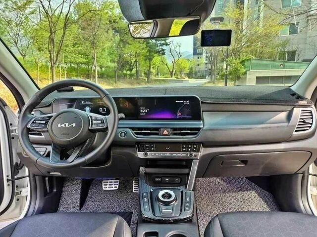 Белый Киа Другая, объемом двигателя 1.6 л и пробегом 27 тыс. км за 13200 $, фото 7 на Automoto.ua