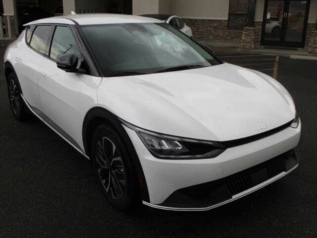 Белый Киа Другая, объемом двигателя 0 л и пробегом 21 тыс. км за 15600 $, фото 2 на Automoto.ua