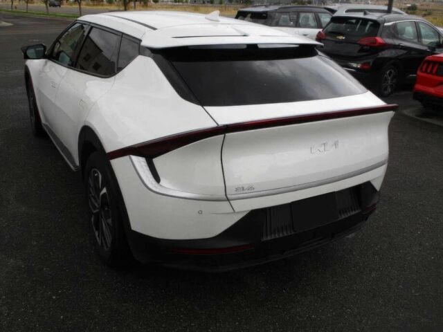 Белый Киа Другая, объемом двигателя 0 л и пробегом 21 тыс. км за 15600 $, фото 6 на Automoto.ua