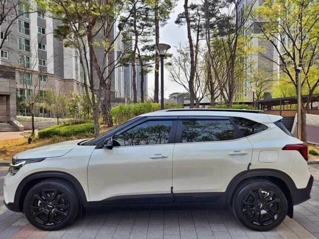 Белый Киа Другая, объемом двигателя 1.6 л и пробегом 27 тыс. км за 13200 $, фото 2 на Automoto.ua