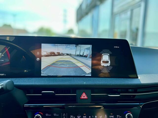 Белый Киа Другая, объемом двигателя 0 л и пробегом 28 тыс. км за 20000 $, фото 8 на Automoto.ua