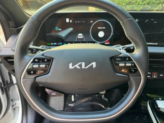 Белый Киа Другая, объемом двигателя 0 л и пробегом 26 тыс. км за 14900 $, фото 8 на Automoto.ua