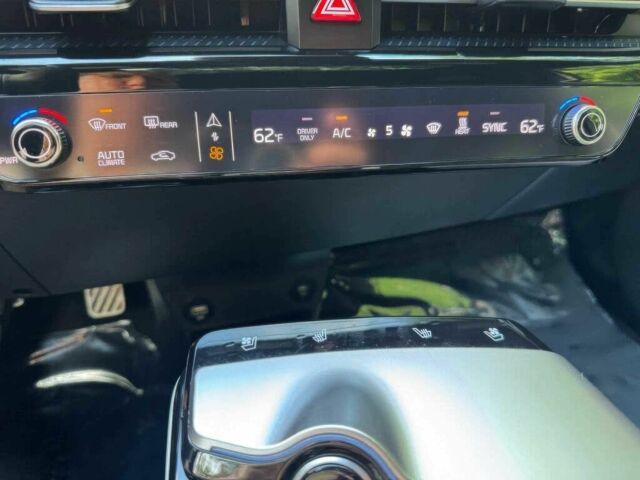 Белый Киа Другая, объемом двигателя 0 л и пробегом 26 тыс. км за 13500 $, фото 9 на Automoto.ua