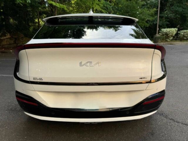 Белый Киа Другая, объемом двигателя 0 л и пробегом 26 тыс. км за 13500 $, фото 4 на Automoto.ua