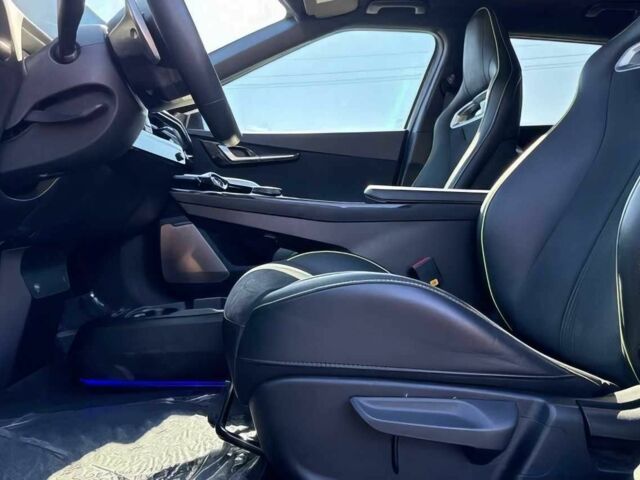 Белый Киа Другая, объемом двигателя 0 л и пробегом 27 тыс. км за 5500 $, фото 8 на Automoto.ua