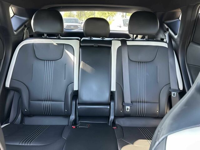 Белый Киа Другая, объемом двигателя 0 л и пробегом 28 тыс. км за 14900 $, фото 13 на Automoto.ua