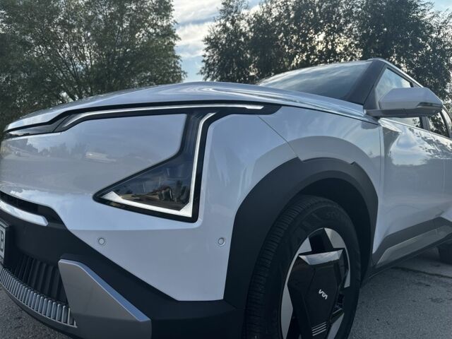 Білий Кіа Інша, об'ємом двигуна 0 л та пробігом 5 тис. км за 31900 $, фото 4 на Automoto.ua