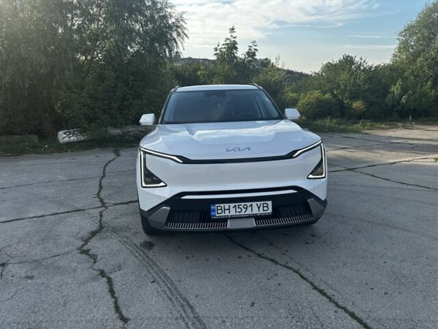 Білий Кіа Інша, об'ємом двигуна 0 л та пробігом 5 тис. км за 31900 $, фото 2 на Automoto.ua