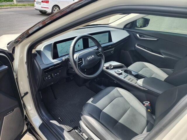 Бежевый Киа Другая, объемом двигателя 0 л и пробегом 16 тыс. км за 25100 $, фото 4 на Automoto.ua