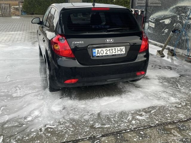 Черный Киа Другая, объемом двигателя 1.4 л и пробегом 179 тыс. км за 4600 $, фото 7 на Automoto.ua