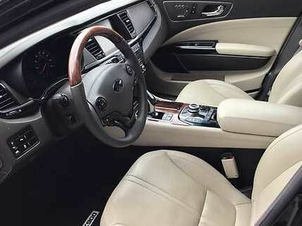 Чорний Кіа Інша, об'ємом двигуна 5 л та пробігом 62 тис. км за 16600 $, фото 7 на Automoto.ua