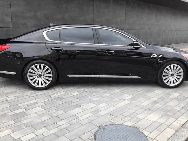 Чорний Кіа Інша, об'ємом двигуна 5 л та пробігом 62 тис. км за 16600 $, фото 2 на Automoto.ua