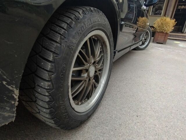 Черный Киа Другая, объемом двигателя 2 л и пробегом 240 тыс. км за 4100 $, фото 2 на Automoto.ua