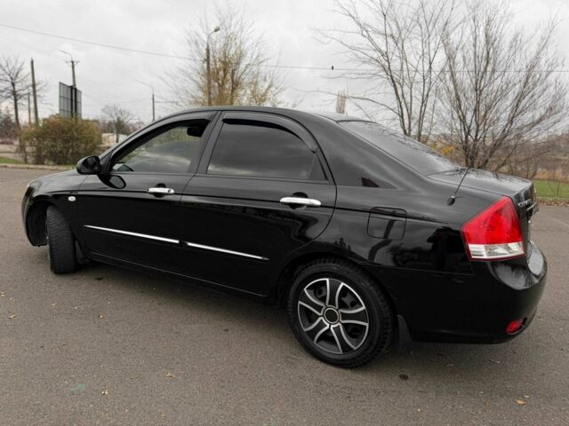 Чорний Кіа Інша, об'ємом двигуна 1.6 л та пробігом 224 тис. км за 4900 $, фото 10 на Automoto.ua