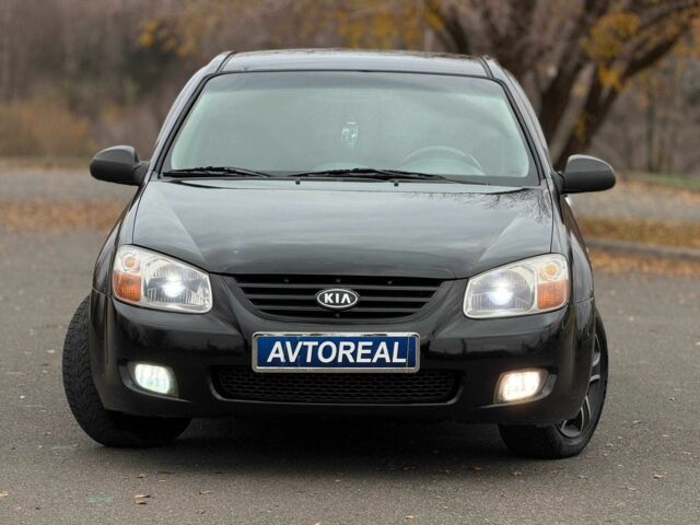 Чорний Кіа Інша, об'ємом двигуна 1.6 л та пробігом 224 тис. км за 4900 $, фото 2 на Automoto.ua