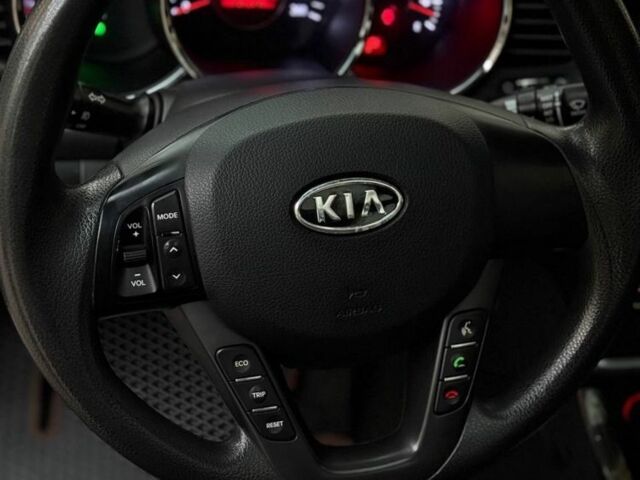 Черный Киа Другая, объемом двигателя 2 л и пробегом 270 тыс. км за 8500 $, фото 14 на Automoto.ua