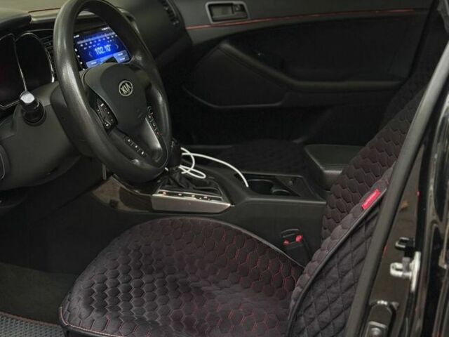 Черный Киа Другая, объемом двигателя 2 л и пробегом 270 тыс. км за 8500 $, фото 11 на Automoto.ua