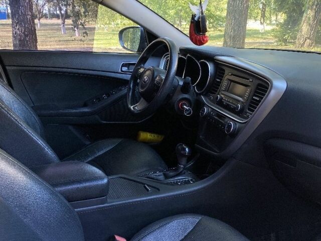 Черный Киа Другая, объемом двигателя 2 л и пробегом 200 тыс. км за 7600 $, фото 11 на Automoto.ua