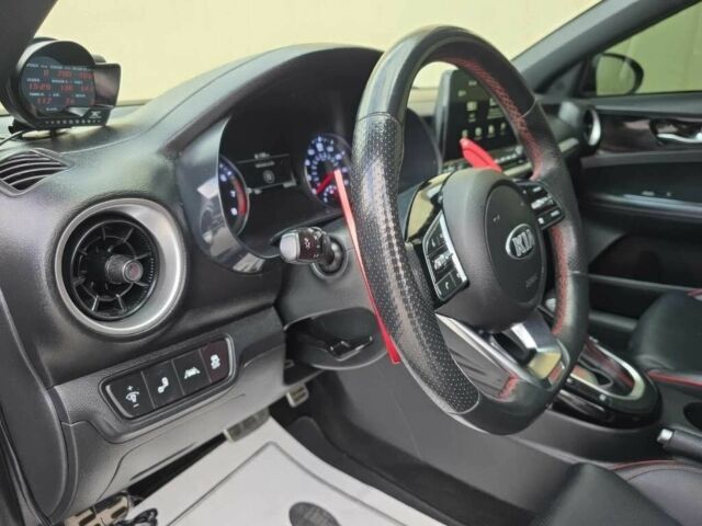 Черный Киа Другая, объемом двигателя 1.6 л и пробегом 28 тыс. км за 13000 $, фото 10 на Automoto.ua