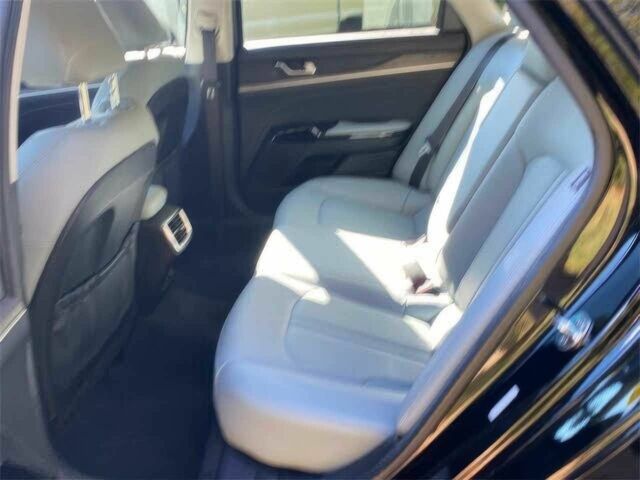 Черный Киа Другая, объемом двигателя 1.6 л и пробегом 18 тыс. км за 10000 $, фото 10 на Automoto.ua