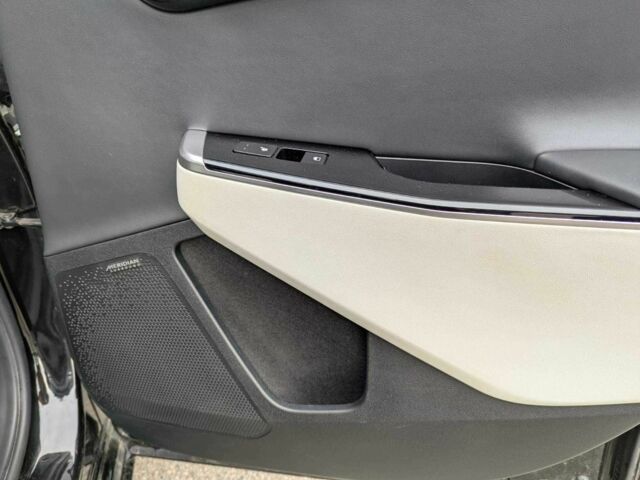 Черный Киа Другая, объемом двигателя 0 л и пробегом 92 тыс. км за 28500 $, фото 11 на Automoto.ua