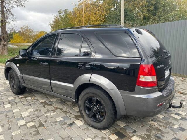 Черный Киа Другая, объемом двигателя 2.5 л и пробегом 275 тыс. км за 7499 $, фото 1 на Automoto.ua