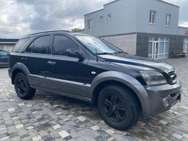 Черный Киа Другая, объемом двигателя 2.5 л и пробегом 275 тыс. км за 7499 $, фото 3 на Automoto.ua