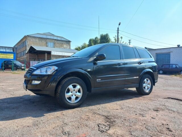 Киа Другая 2010 в Чернигове на Automoto.ua Черный Киа Другая, объемом двигателя 2.3 л и пробегом 123 тыс. км за 7000 $, фото 2 на Automoto.ua