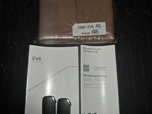 Черный Киа Другая, объемом двигателя 0 л и пробегом 53 тыс. км за 23950 $, фото 2 на Automoto.ua