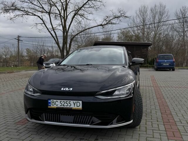 Чорний Кіа Інша, об'ємом двигуна 0 л та пробігом 78 тис. км за 26500 $, фото 2 на Automoto.ua