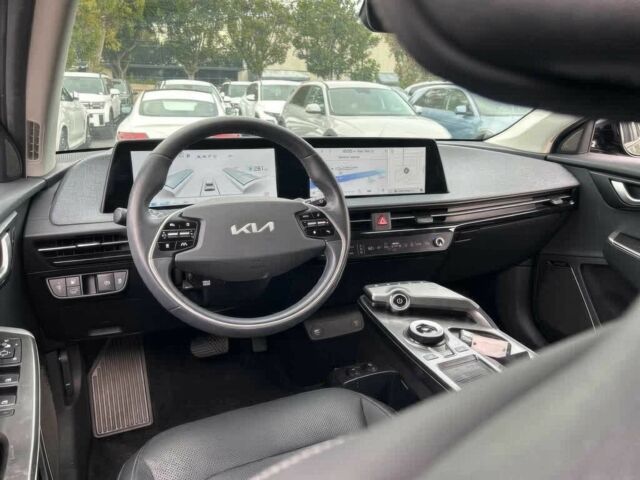 Черный Киа Другая, объемом двигателя 0 л и пробегом 23 тыс. км за 15000 $, фото 5 на Automoto.ua