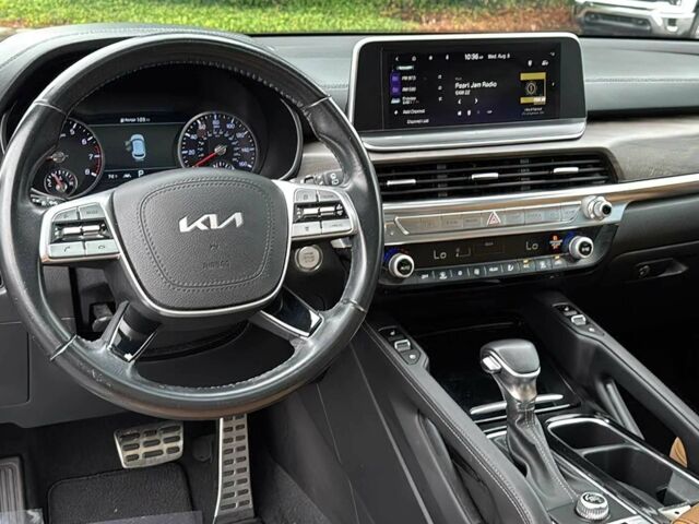 Черный Киа Другая, объемом двигателя 3.8 л и пробегом 25 тыс. км за 21500 $, фото 8 на Automoto.ua