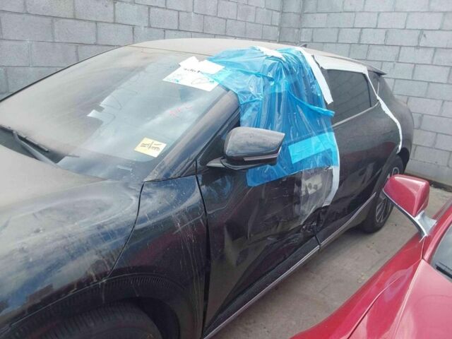 Чорний Кіа Інша, об'ємом двигуна 0 л та пробігом 78 тис. км за 26500 $, фото 22 на Automoto.ua