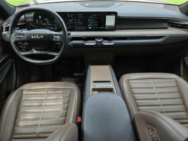 Чорний Кіа Інша, об'ємом двигуна 0 л та пробігом 20 тис. км за 14500 $, фото 7 на Automoto.ua