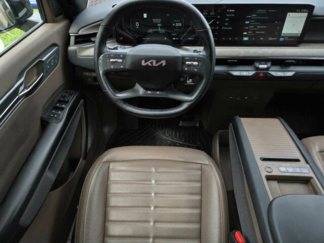 Чорний Кіа Інша, об'ємом двигуна 0 л та пробігом 20 тис. км за 14500 $, фото 8 на Automoto.ua