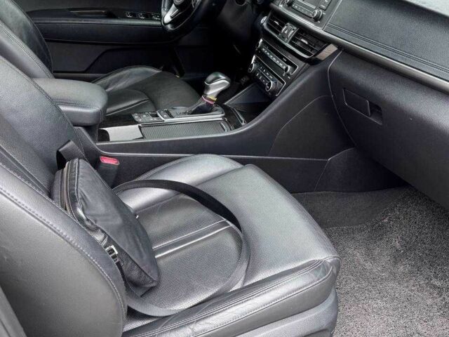 Коричневий Кіа Інша, об'ємом двигуна 2 л та пробігом 80 тис. км за 11000 $, фото 7 на Automoto.ua