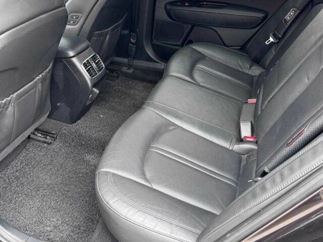 Коричневий Кіа Інша, об'ємом двигуна 2 л та пробігом 80 тис. км за 11000 $, фото 6 на Automoto.ua