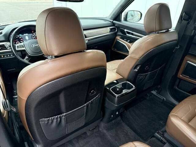 Коричневый Киа Другая, объемом двигателя 3.8 л и пробегом 31 тыс. км за 7900 $, фото 21 на Automoto.ua