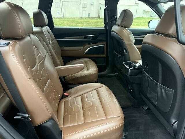 Коричневый Киа Другая, объемом двигателя 3.8 л и пробегом 31 тыс. км за 7900 $, фото 22 на Automoto.ua