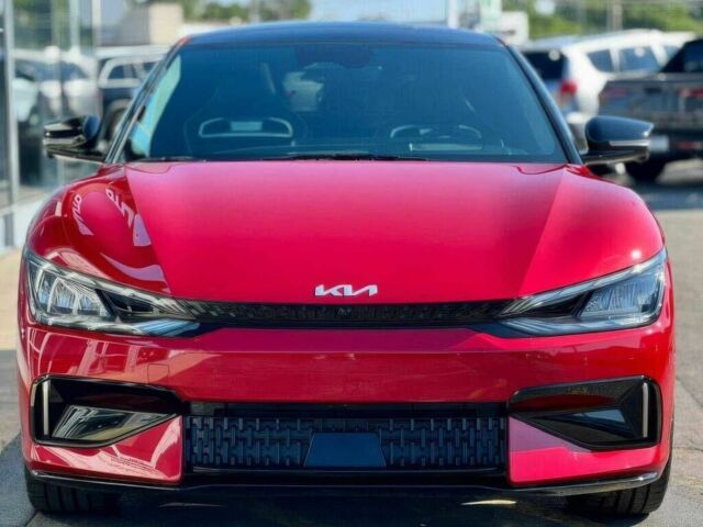 Красный Киа Другая, объемом двигателя 0 л и пробегом 13 тыс. км за 20000 $, фото 1 на Automoto.ua