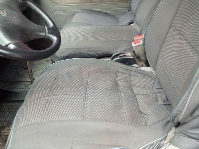 Киа Другая, объемом двигателя 0 л и пробегом 0 тыс. км за 2000 $, фото 7 на Automoto.ua