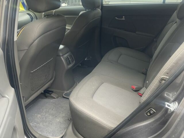 Киа Другая, объемом двигателя 0 л и пробегом 0 тыс. км за 5000 $, фото 4 на Automoto.ua