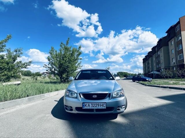 Серый Киа Другая, объемом двигателя 1.6 л и пробегом 151 тыс. км за 3300 $, фото 6 на Automoto.ua