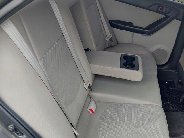 Серый Киа Другая, объемом двигателя 2 л и пробегом 100 тыс. км за 7800 $, фото 1 на Automoto.ua