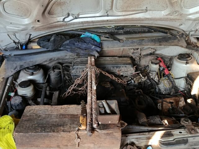 Сірий Кіа Інша, об'ємом двигуна 1.3 л та пробігом 300 тис. км за 955 $, фото 2 на Automoto.ua